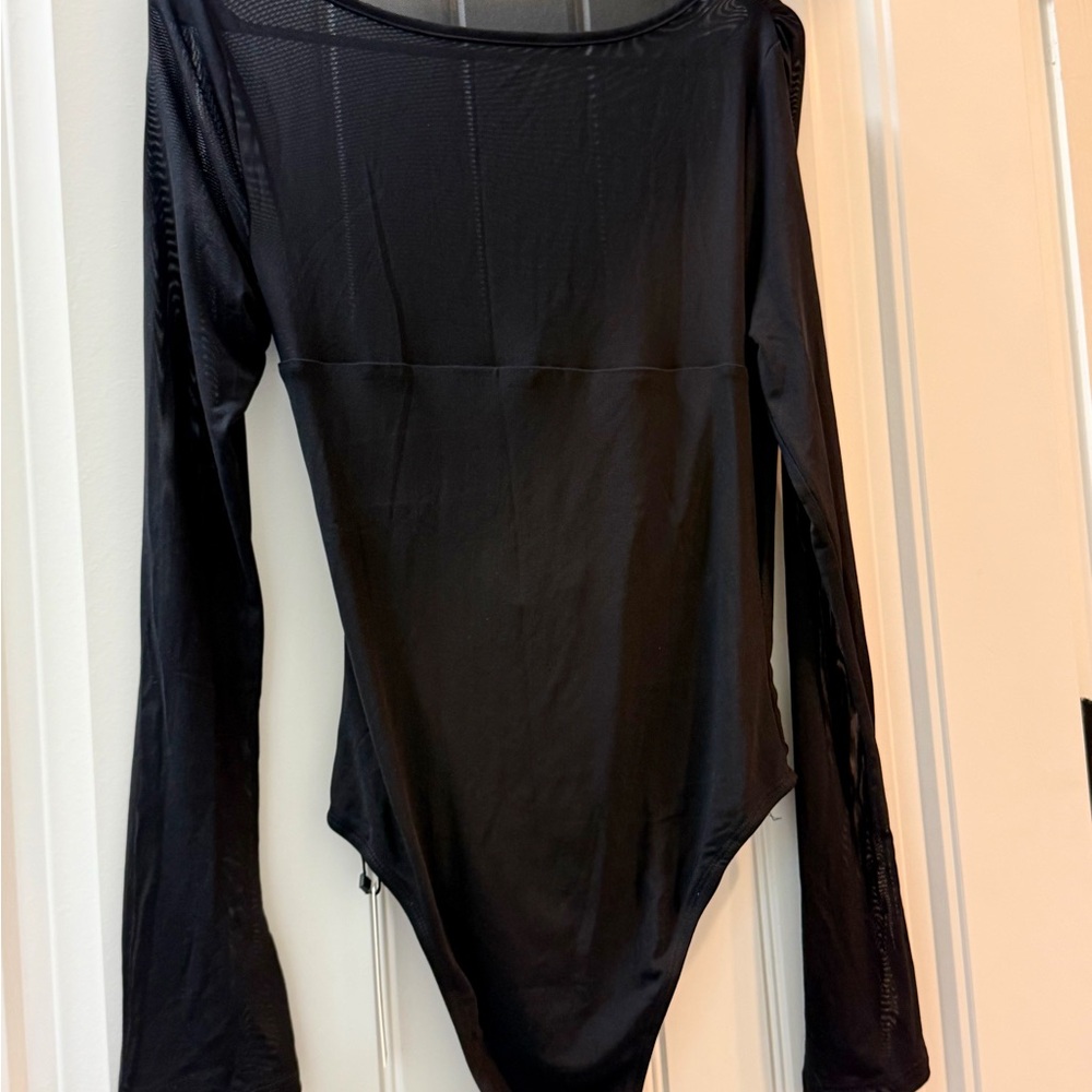 NWT Commense Black Sheer Sleeve Bodysuit - Picture 4 of 6